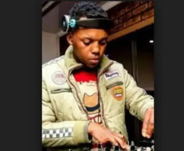 ThackzinDJ - Dlala Ngane (Main Mix)